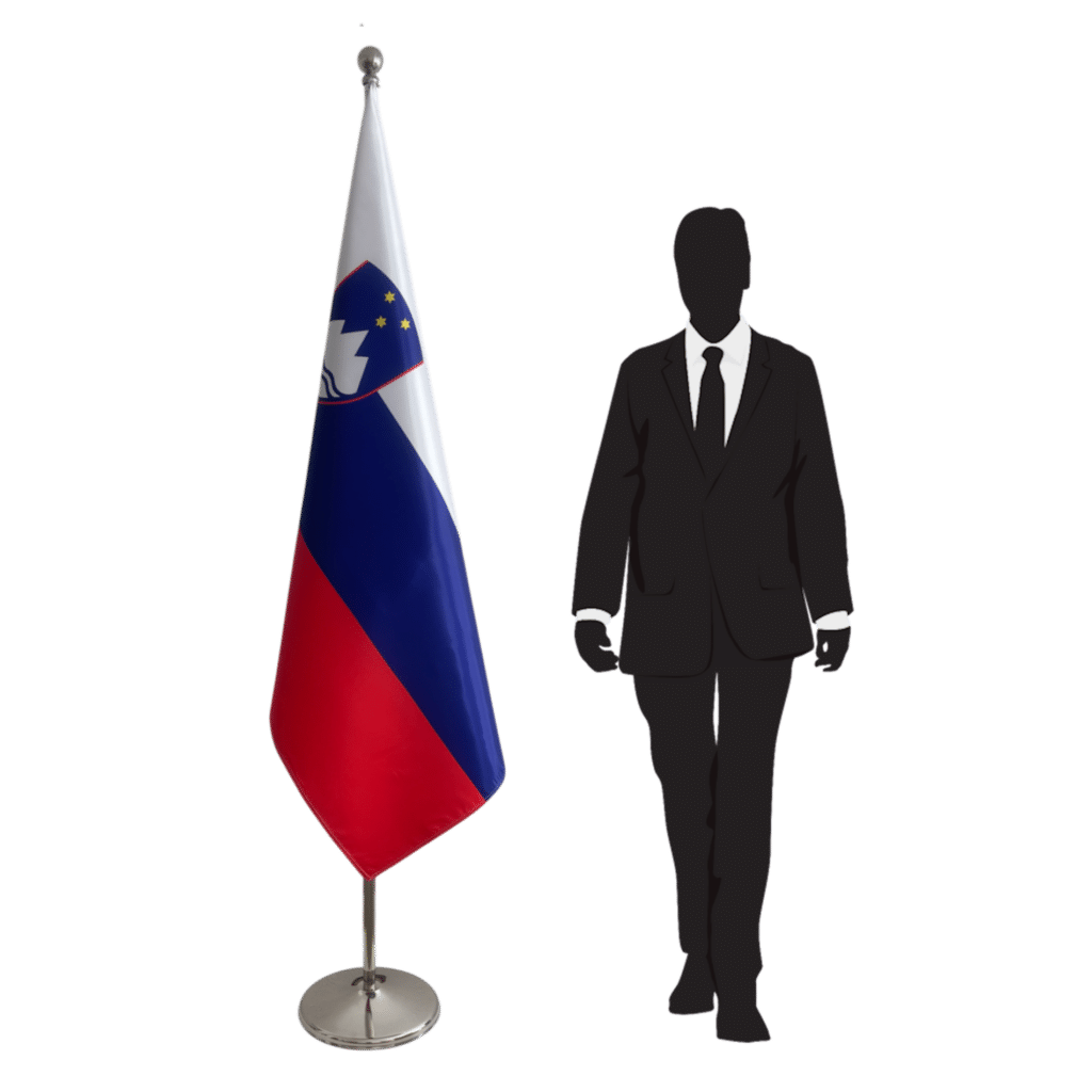 Sloveense vlag op standaard