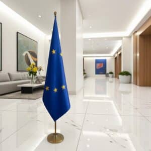 drapeau UE sur hampe