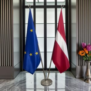 drapeau Lettonie et UE