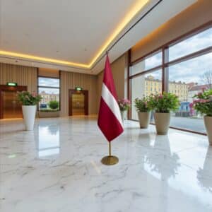 drapeau Lettonie avec socle