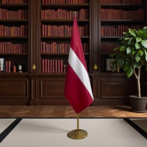 drapeau Lettonie avec socle