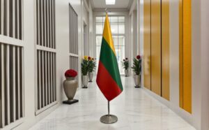 drapeau Lituanie sur pied