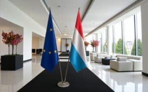 drapeau Luxembourg et UE