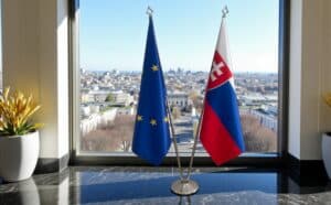 drapeau Slovaquie sur pied