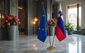 drapeau Slovenie avec hampe