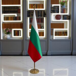 drapeau bulgarie avec mât