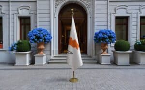 drapeau Chypre diplomatic