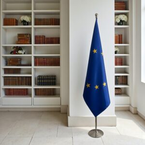 drapeau UE sur pied