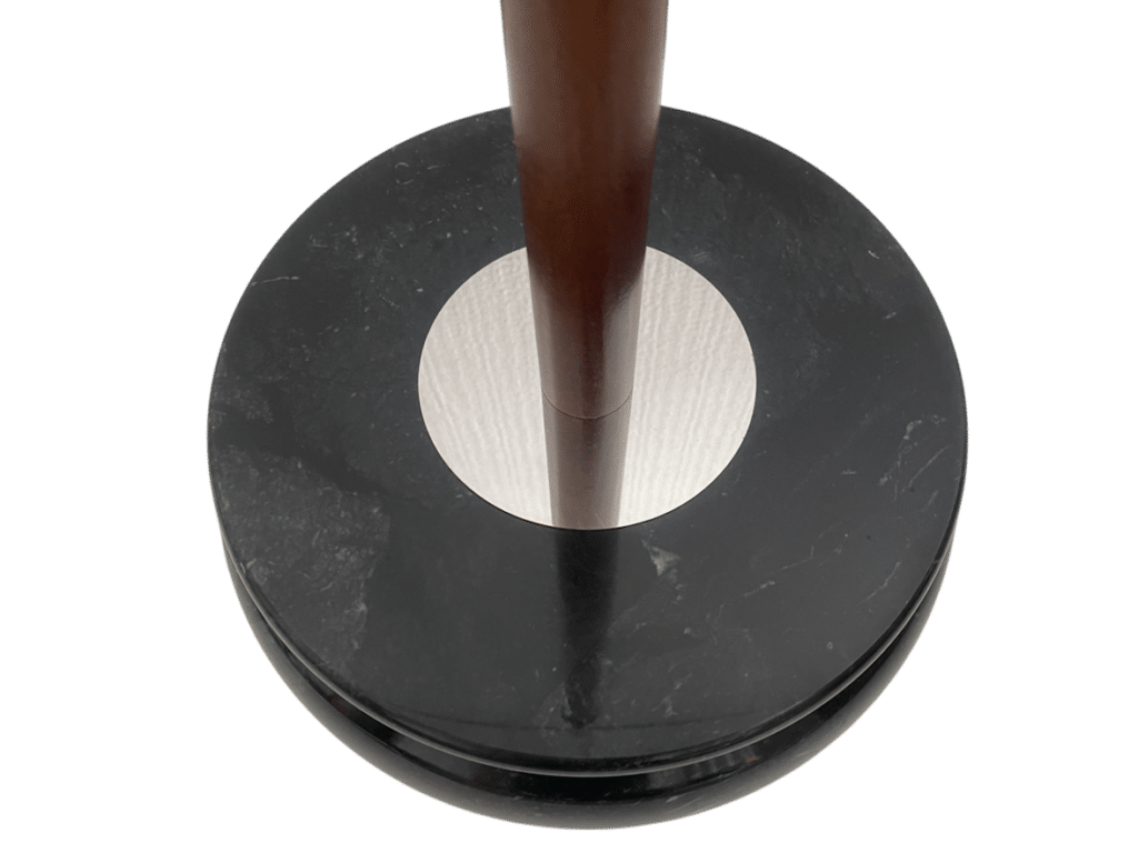 marmeren vlaggenstandaard