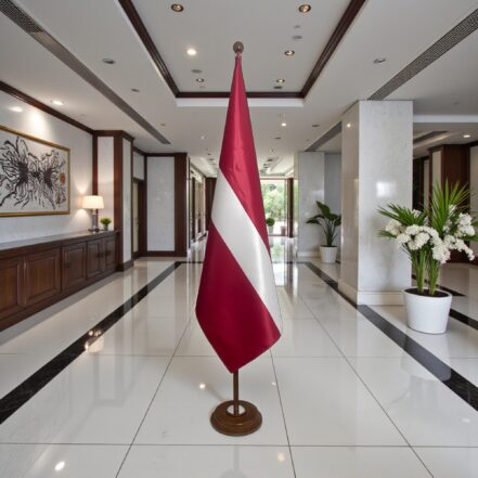 socle drapeau lettonie