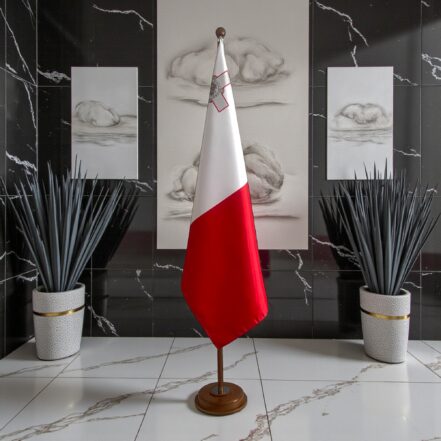 socle drapeau malte
