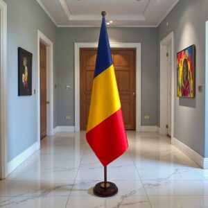 socle drapeau roumanie